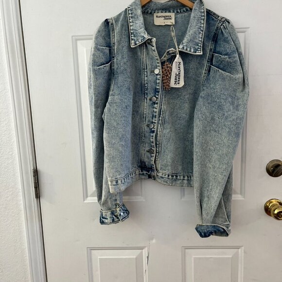 Savana Jane Woman's Light Wash Denim Jacket Sz Lr - Picture 3 of 9